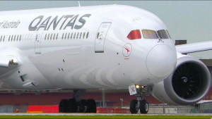 Aerolínea Qantas pierde US$ 1.400 millones en el último año