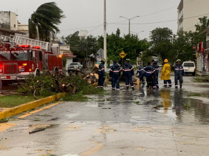 Cancún evalúa daños tras el paso del huracán Delta