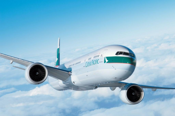 Las 5 aerolíneas internacionales que han ajustado capacidad y subido tarifas por la guerra en Oriente Medio