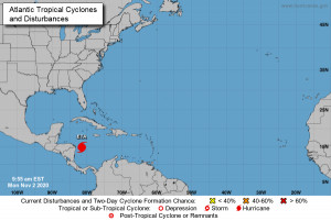 El huracán Eta avanza por el Caribe hacia Centroamérica 
