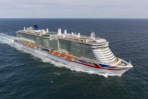 P&O Cruises suspende sus operaciones hasta abril de 2021