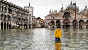 Venecia se inunda por el temporal y el sistema de diques no se activa