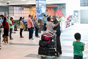 Aeropuertos dominicanos esperan 235.000 pasajeros en diciembre