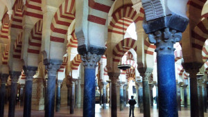 La mezquita-catedral de Córdoba reabre al turismo