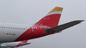 Iberia opera 11 vuelos de largo radio y el 30% de corto radio por la nieve 