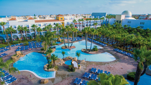 Senator Vende Su Hotel Playaballena Al Fondo De Amancio Ortega senator-vende-su-hotel-playaballena-al-fondo-de-amancio-ortega