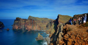 Madeira lanza un 'corredor verde' para turistas vacunados de COVID