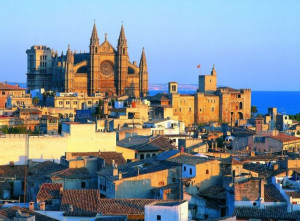 DER Touristik ofrece PCR gratis en sus paquetes a Mallorca en Semana Santa