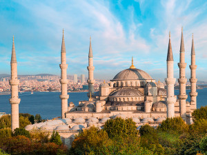 Turquía reabre al turismo británico sin exigir certificado de vacunación