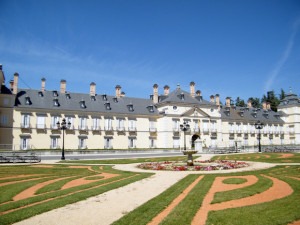 Meliá gestionará habitaciones en el Palacio Real de El Pardo 