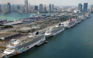 Florida demanda al Gobierno de Biden porque no reactiva los cruceros