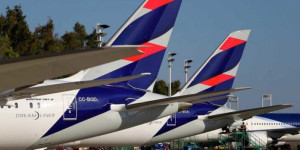LATAM Airlines recorta su operación hasta el 25% en abril