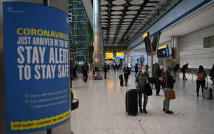 Reino Unido: "Viajar al extranjero es peligroso, quédense en el país"