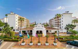 H10 Hotels vende el H10 Andalucía Plaza aunque seguirá operándolo