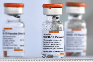 La OMS aprueba la vacuna Sinovac ¿Europa se abre para los latinoamericanos?