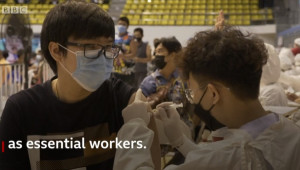 Phuket vacuna a los trabajadores turísticos, considerados "esenciales"