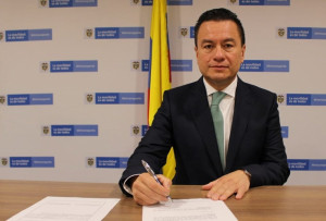 Más cambios en el Gobierno colombiano: nuevo titular en AeroCivil