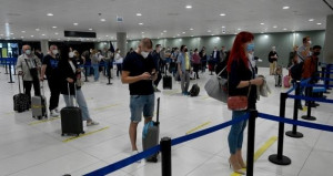 IATA: duras críticas a restricciones para pasajeros procedentes de China