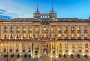 NH abre en Praga un hotel en un edificio Patrimonio Nacional