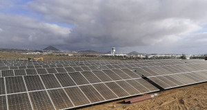 El aeropuerto de Lanzarote pone en marcha una planta solar fotovoltaica