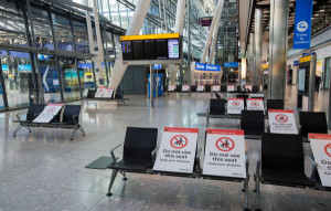 Las normas de viaje inglesas han cambiado 50 veces con la COVID