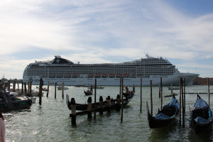 Los cruceros, a favor de la descongestión del tráfico en Venecia