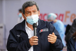 Insólito: Perú impone doble requisito a los países con mayor vacunación