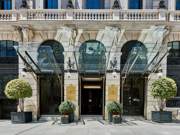 Acumulación computadora Molesto Four Seasons Madrid, primer aniversario con casi un 100% de ocupación |  Hoteles y Alojamientos