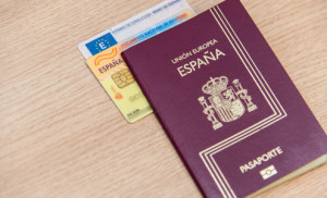 Viajes a Reino Unido: con pasaporte y dos vacunas o cuarentena