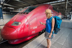 Bruselas regala 60.000 bonos de tren a los jóvenes para descubrir Europa