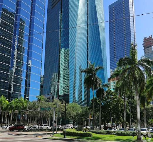 Azora aterriza en Estados Unidos con una nueva gestora junto a Exan ...