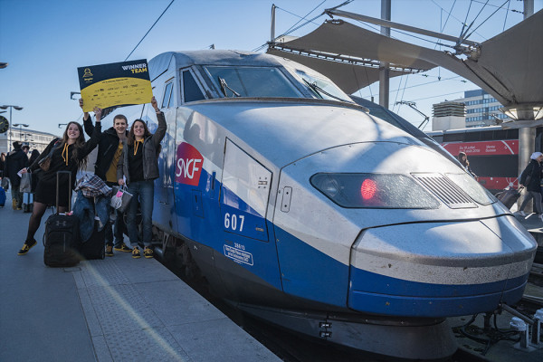 El AVE internacional entre España y Francia, pendiente de su renovación ...