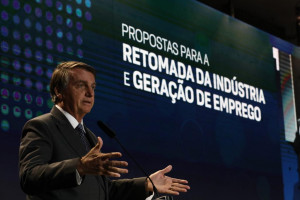 Gobierno de Brasil ratifica que no restringirá sus fronteras por Ómicron