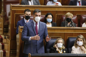 España recupera las mascarillas obligatorias en espacios exteriores