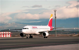 Iberia lanza vuelos especiales para volver de Marruecos que sigue cerrado
