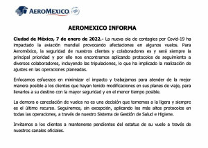 Ola de contagios obliga a cancelar decenas de vuelos en México