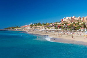 Los hoteles de Tenerife recuperan el 45% de los ingresos pre-COVID: 685 M €