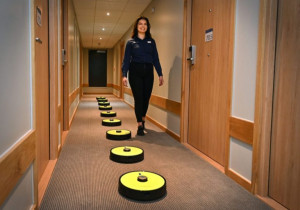 Travelodge ficha a un "ejército" de robots para limpiar sus hoteles