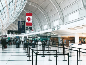 Canadá flexibiliza las restricciones de viajes desde el 28 de febrero   