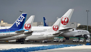 Las japonesas JAL y ANA cancelan todos sus vuelos a Europa dos días