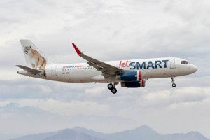 JetSmart lleva un sexto A320 a la Argentina pero operará desde Ezeiza