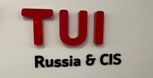 TUI rompe con TUI Russia y prohíbe que use su marca