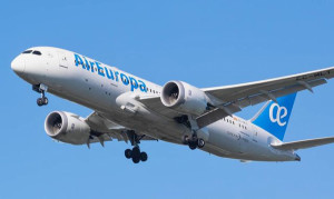Air Europa retoma sus rutas a Atenas y Alguero este verano   