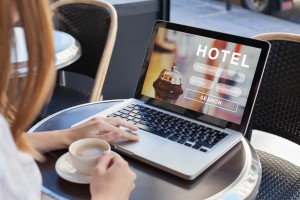 La venta directa de los hoteles crece, pero también la presión de Booking
