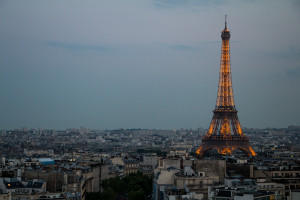 Tiendas y locales de París: si tienes aire acondicionado, cierra la puerta