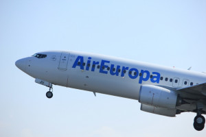 Air Europa refuerza su presencia en Colombia y Perú 