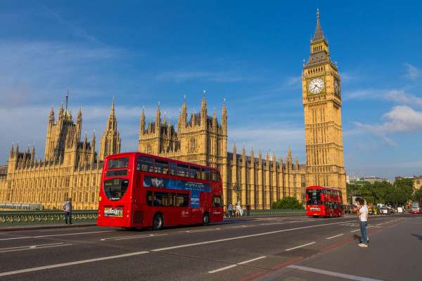 Setor de viagens do Reino Unido em risco: 128.000 vagas