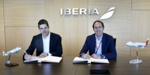 Iberia se alía con la mexicana Viva Aerobus