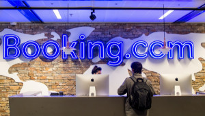Booking.com vuelve a ganancias en la primera mitad de 2022