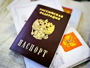 La Unión Europea deja de facilitar visados a Rusia